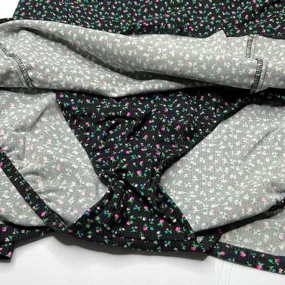 Mainstream floral ribbed bathing suit size 16 - Picture 4 of 15